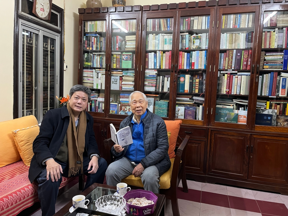 Tác giả và nhà báo Vũ Hải, nguyên Phó Tổng Giám đốc Đài Tiếng nói Việt Nam.
