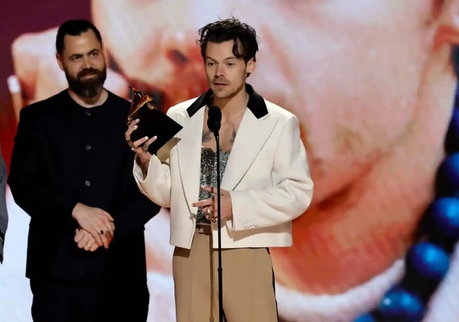 Harry Styles thắng giải "Album của năm" với "Harry's house".