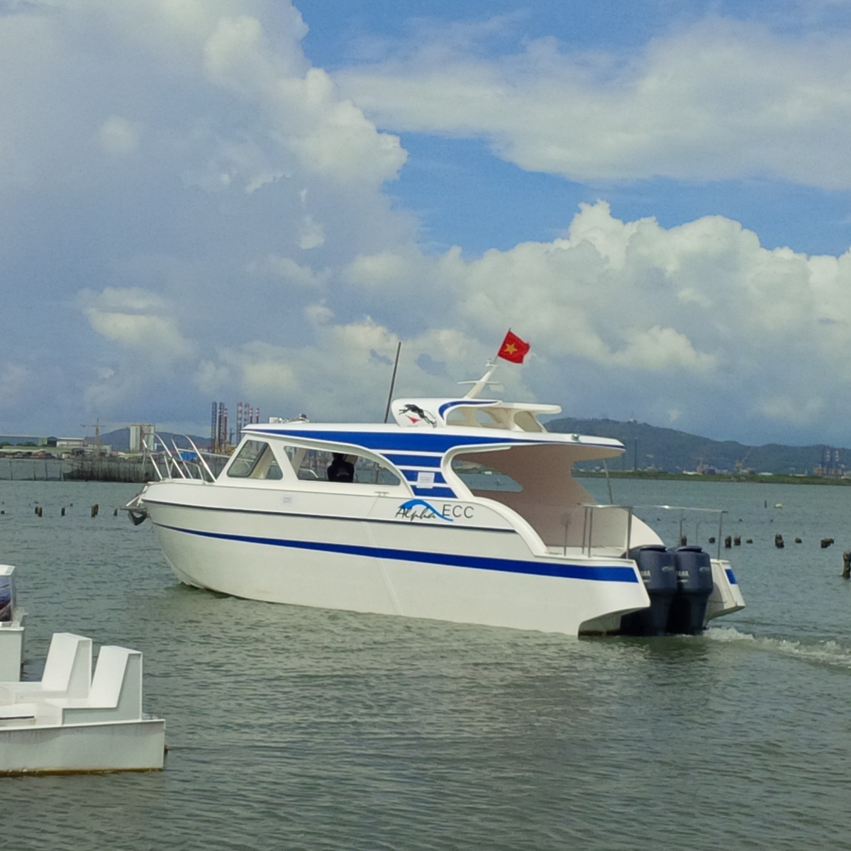 Trong lĩnh vực đăng kiểm đường thủy cũng đang “kẹt” ở nhiều chỗ, trong đó có các loại phương tiện đóng mới bằng vật liệu PPC (polypropylen copolyme)