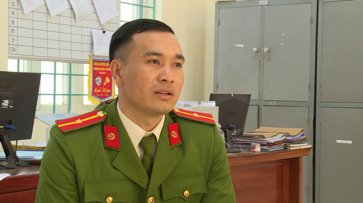 Thiếu úy Hạng A Giàng
