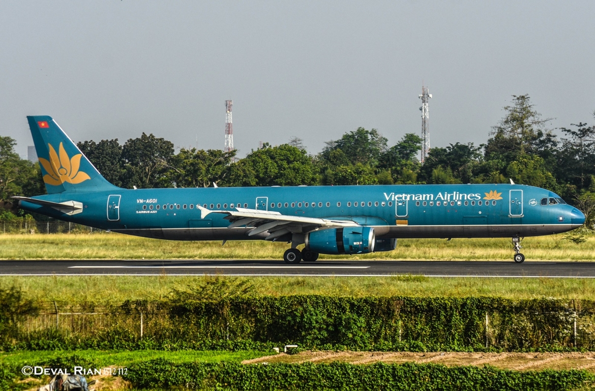 Cục Hàng không vừa báo cáo Bộ GTVT về Quy hoạch tổng thể phát triển hệ thống cảng hàng không, sân bay toàn quốc. Điểm đáng chú ý trong dự thảo lần này sẽ bổ sung quy hoạch 2 cảng hàng không quốc nội là Thành Sơn và Biên Hoà.
