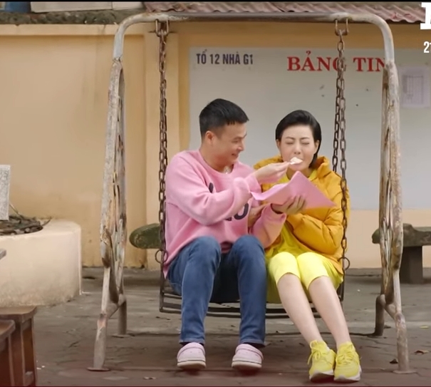 Cặp đôi mang lại nhiều tiếng cười: Thêu và May.