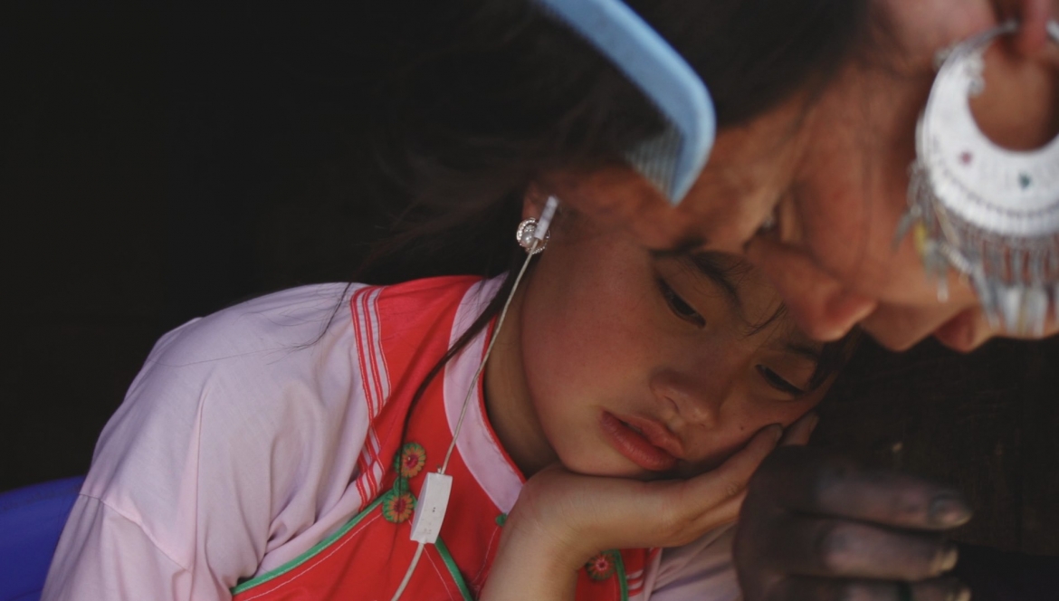 Cảnh trong phim "Những đứa trẻ trong sương".