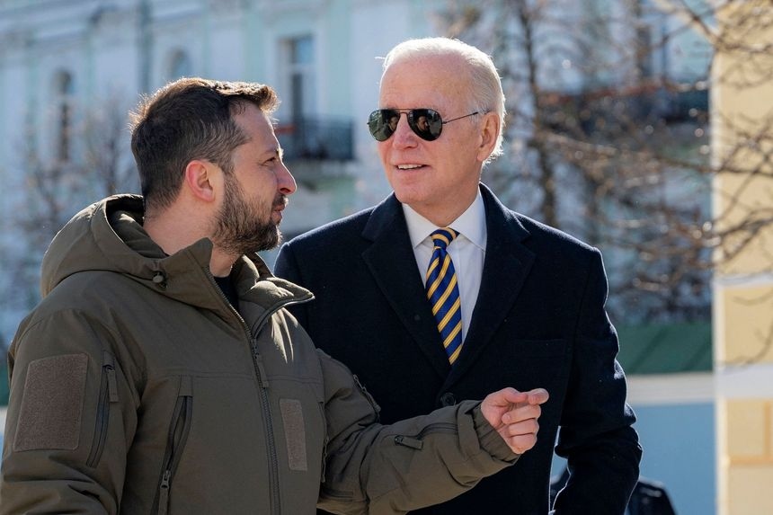 Tổng thống Ukraine Volodymyr Zelensky và Tổng thống Mỹ Joe Biden. Ảnh: Getty