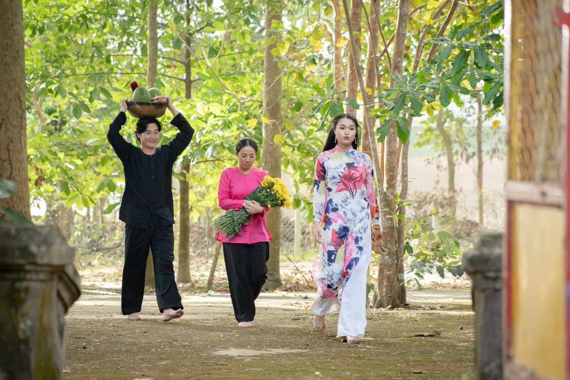 Thêm một bộ phim xưa lên sóng phục vụ khán giả truyền hình.