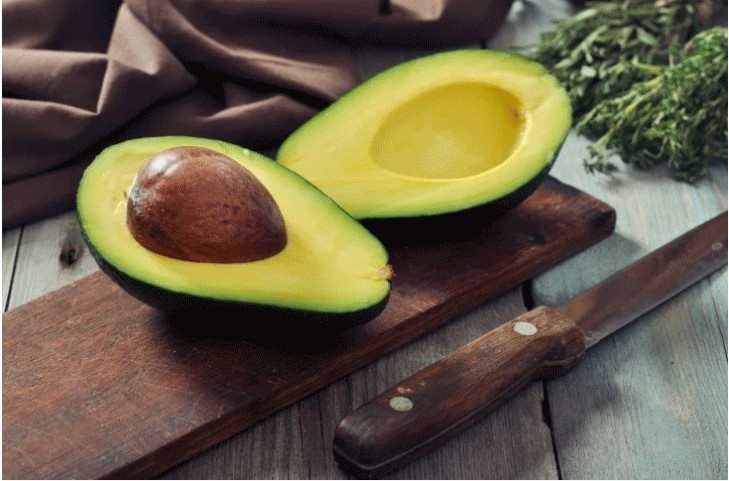 Hãy ăn thêm bơ để bảo vệ gan khỏi bệnh tật. (Ảnh: Shutterstock)