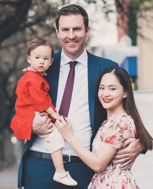 Gia đình hạnh phúc của Lan Phương.