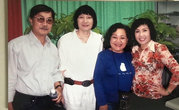 Nghệ sĩ Diệp Lang (bìa trái) cùng các nghệ sĩ Minh Vương, Ngọc Giàu, Lệ Thủy