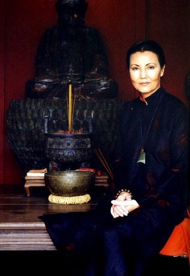 Kiều Chinh (ảnh: Benjamin Vu - từ website của nhân vật)