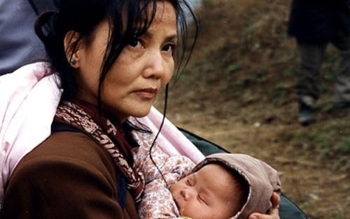 Với phim “Phúc Lạc Hội”, Kiều Chinh là diễn viên gốc Á duy nhất được Entertainment Weekly bình chọn vào danh sách 50 diễn viên làm khán giả khóc nhiều nhất trong lịch sử điện ảnh