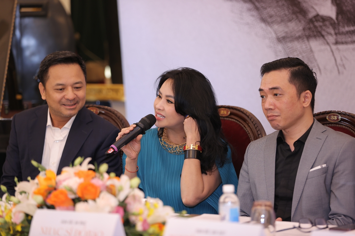 Chương trình có sự góp mặt của 4 ca sĩ khách mời: Thanh Lam, Hà Trần, Tấn Minh, Ngọc Anh. 