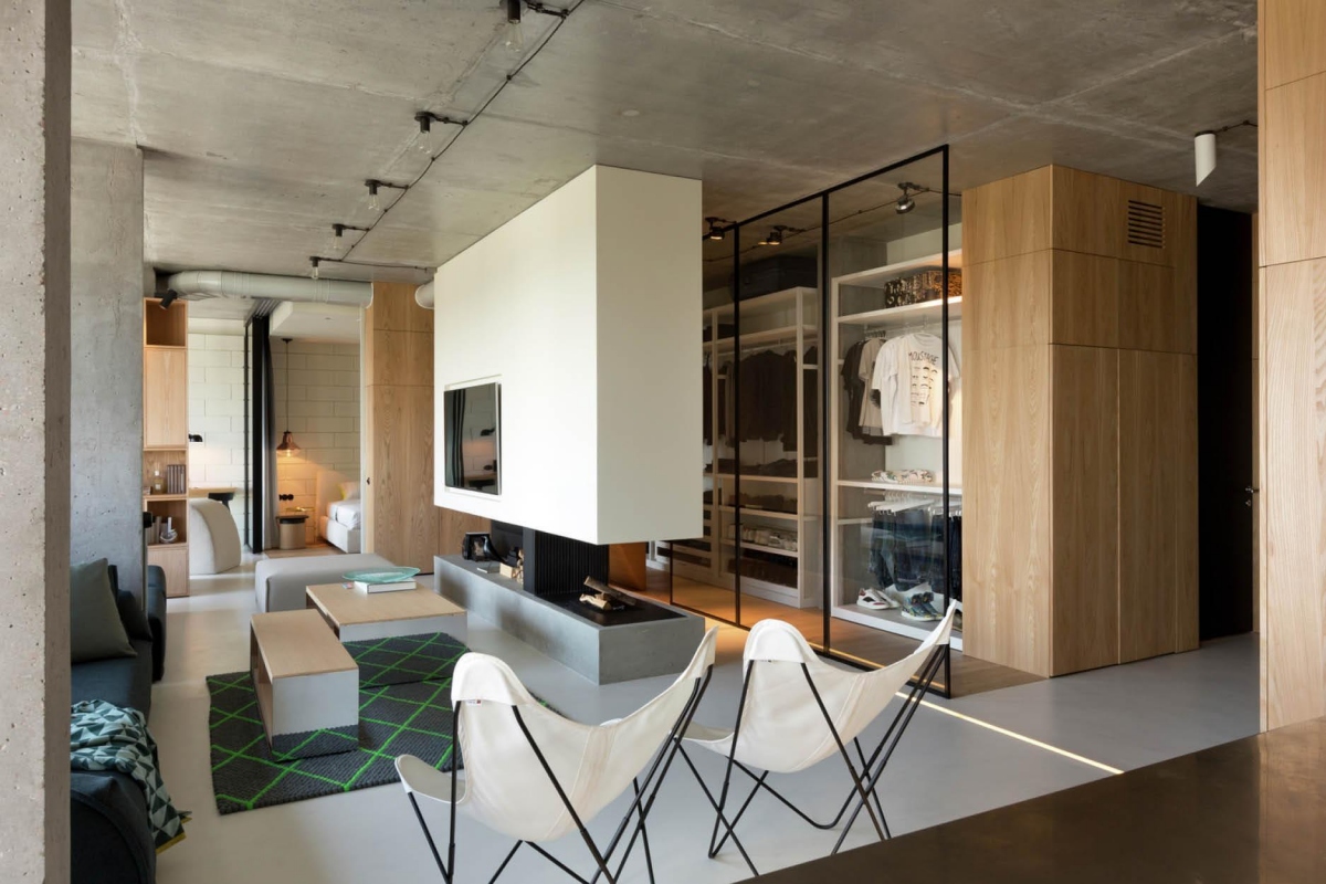 Trắng và nâu thường được kết hợp với nhau trong phong cách thiết kế kiểu hiện đại.