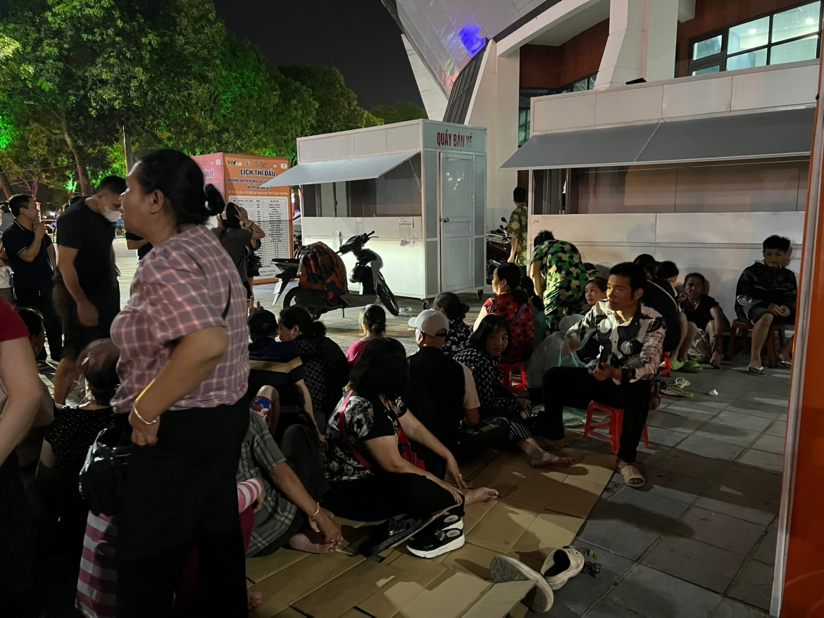 Theo kế hoạch, quầy vé được mở bán vào sáng 2/5.