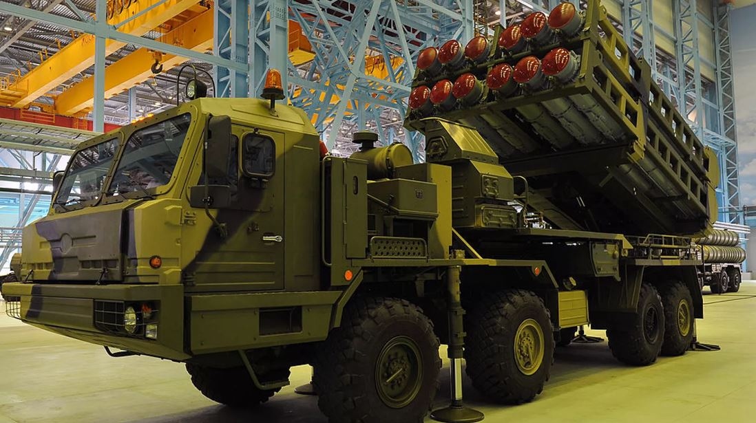 Hệ thống tên lửa đất đối không S-350. Ảnh: Zumlik