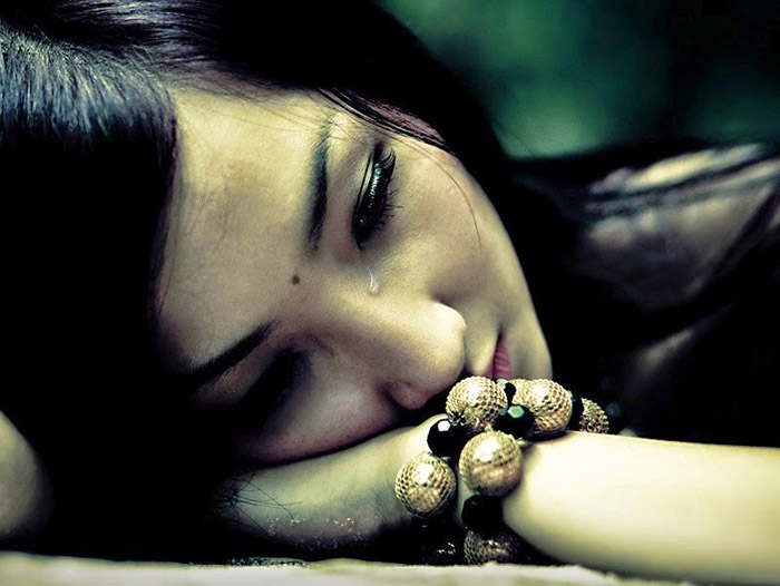 Cháu luôn phải che giấu tình cảm của mình với người mình thầm yêu (ảnh minh họa internet)