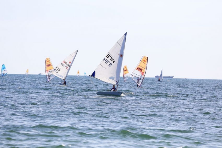 Môn đua thuyền buồm tại SEA Games 32 sẽ diễn ra ở tỉnh Preah Sihanouk. (Ảnh: Phnom Penh Post)