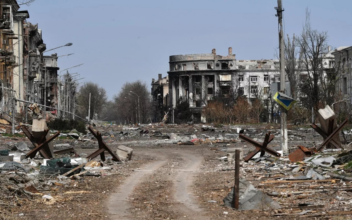 Trung tâm thành phố Bakhmut bị tàn phá trong giao tranh. Ảnh: Sputnik.