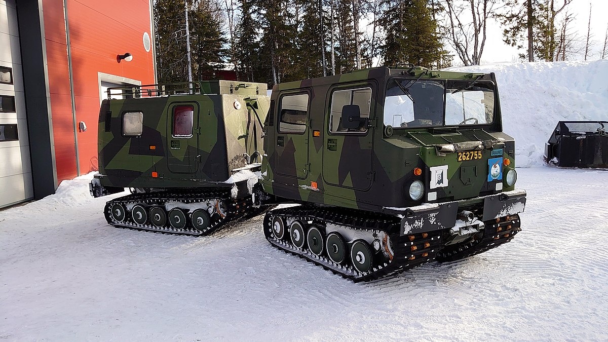 Xe quân sự BV-206. Ảnh: Wikidata
