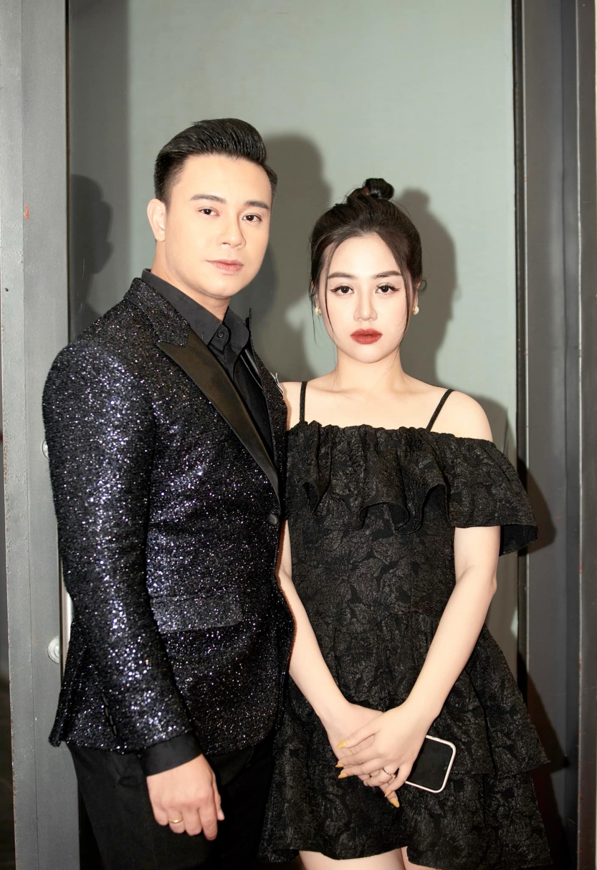 Đông Hùng và vợ