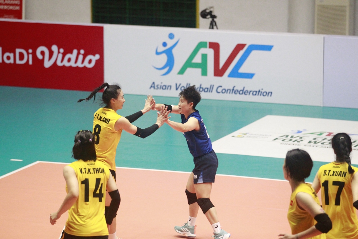 ĐT bóng chuyền nữ Việt Nam vô địch AVC Challenger Cup 2023, giành quyền dự giải đấu tầm thế giới.
(Ảnh: AVC). 