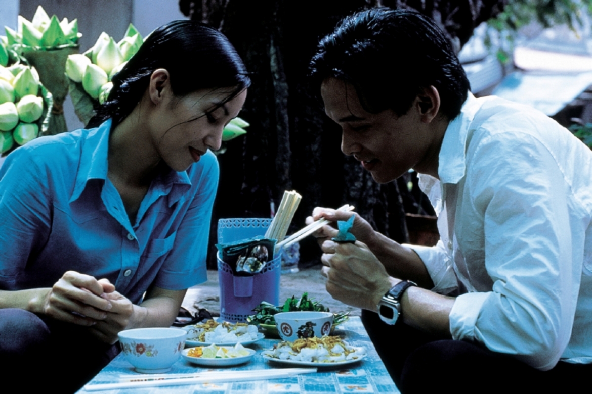 Món bánh cuốn Hà Nội gây ấn tượng với người xem trong bộ phim "Mùa hè chiều thẳng đứng"