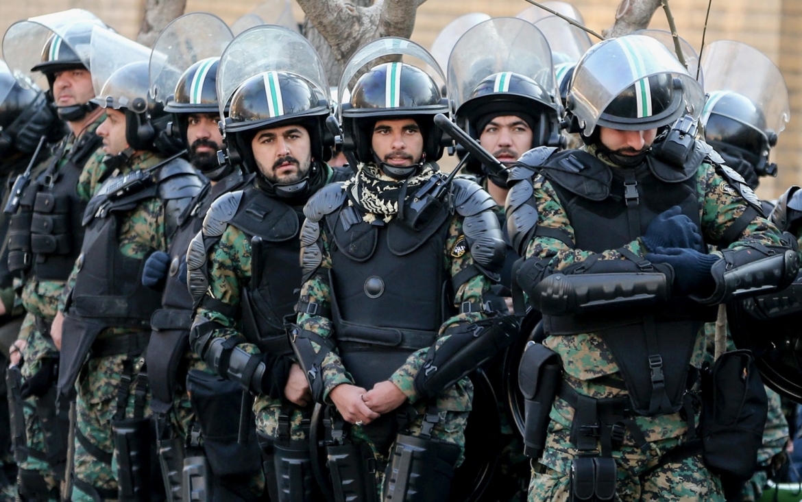 Cảnh sát Iran. Ảnh: Middleeasteye.