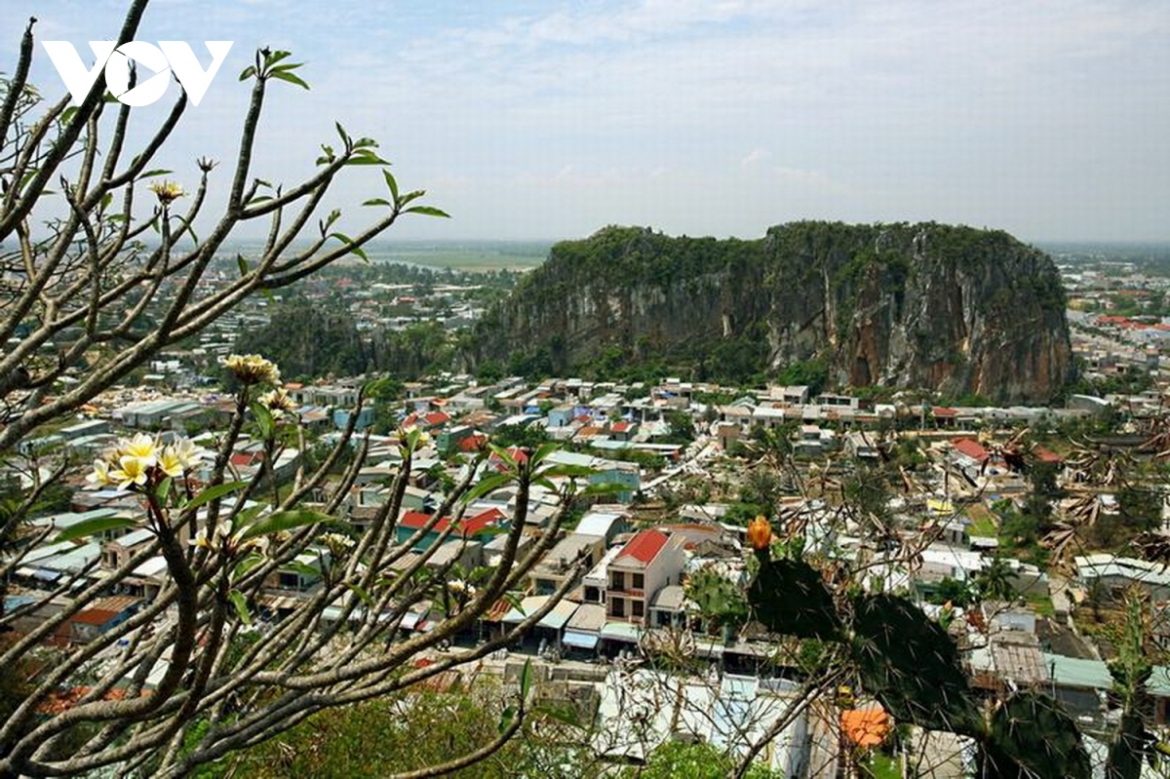 Một góc khu Danh lam thắng cảnh quốc gia đặc biệt Ngũ Hành Sơn.