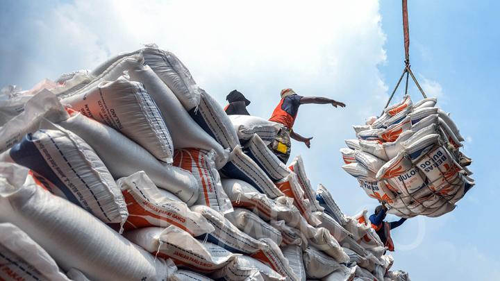 Indonesia lo ngại về nguồn cung gạo dự trữ sau khi Ấn Độ quyết định dừng xuất khẩu gạo. Ảnh: Tempo.