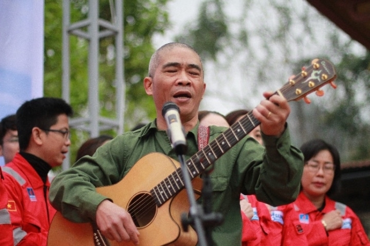"Có 2 khoảng thời gian khiến tôi có cảm xúc về những người lính, đó là tầm tháng 3 và tháng 7".