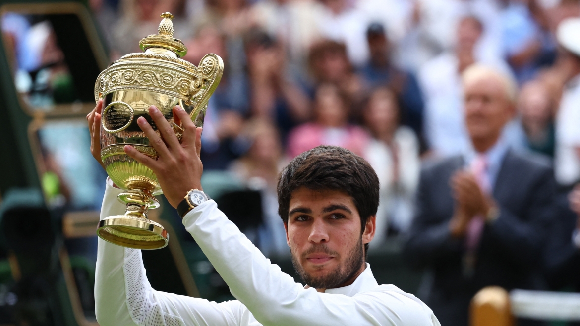 Alcaraz lên ngôi vô địch đơn nam Wimbledon 2023 một cách xứng đáng sau trận đấu căng thẳng, kịch tính kéo dài 4 giờ 43 phút. Đây là chức vô địch Wimbledon đầu tiên cho Alcaraz và là danh hiệu Grand Slam thứ 2 trong sự nghiệp của anh sau US Open 2022.