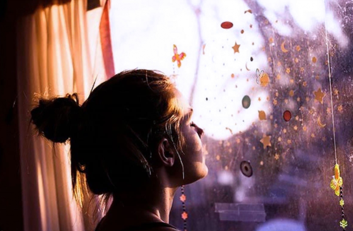 Không góp tiền mua nhà, bạn trai vẫn muốn đứng tên sổ đỏ cùng tôi (ảnh minh họa)