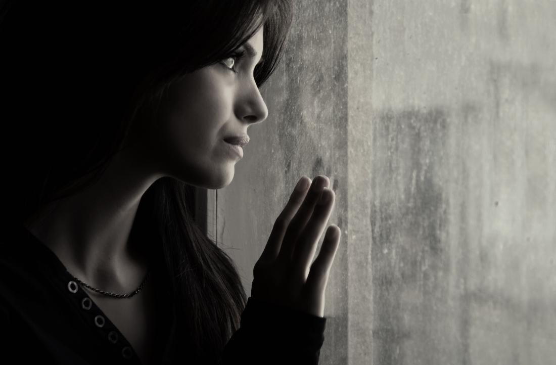 Bất ngờ khi biết người yêu cũ sống khổ sở suốt 1 năm (ảnh minh họa)