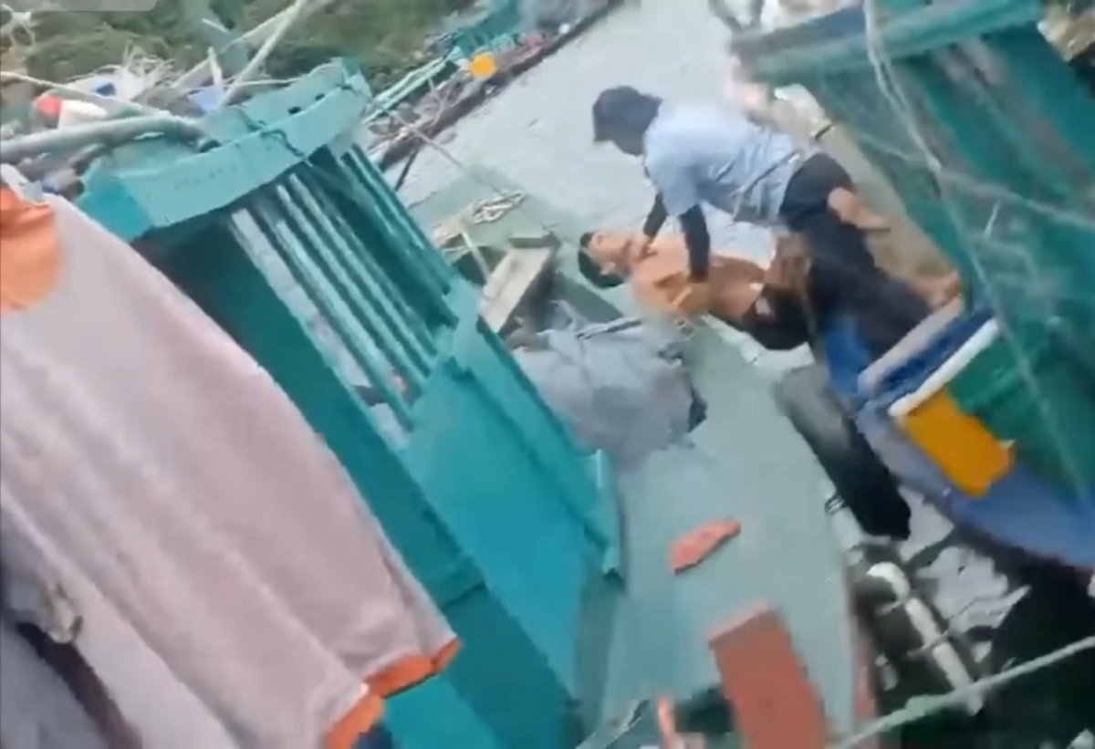 Hình ảnh được ngư dân quay lại và lan truyền trên mạng xã hội (Ảnh cắt từ clip)