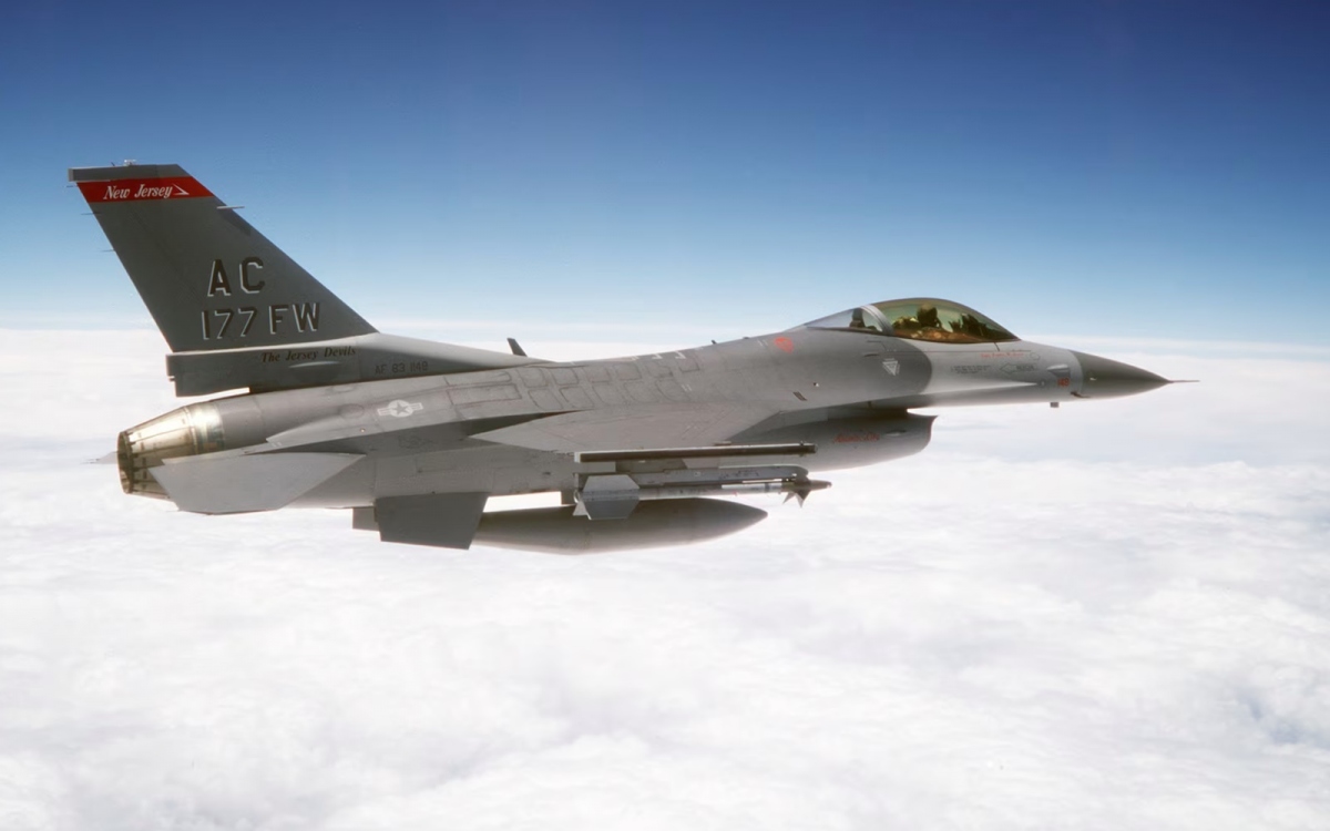 Máy bay tiêm kích F-16. Ảnh: Không quân Mỹ.
