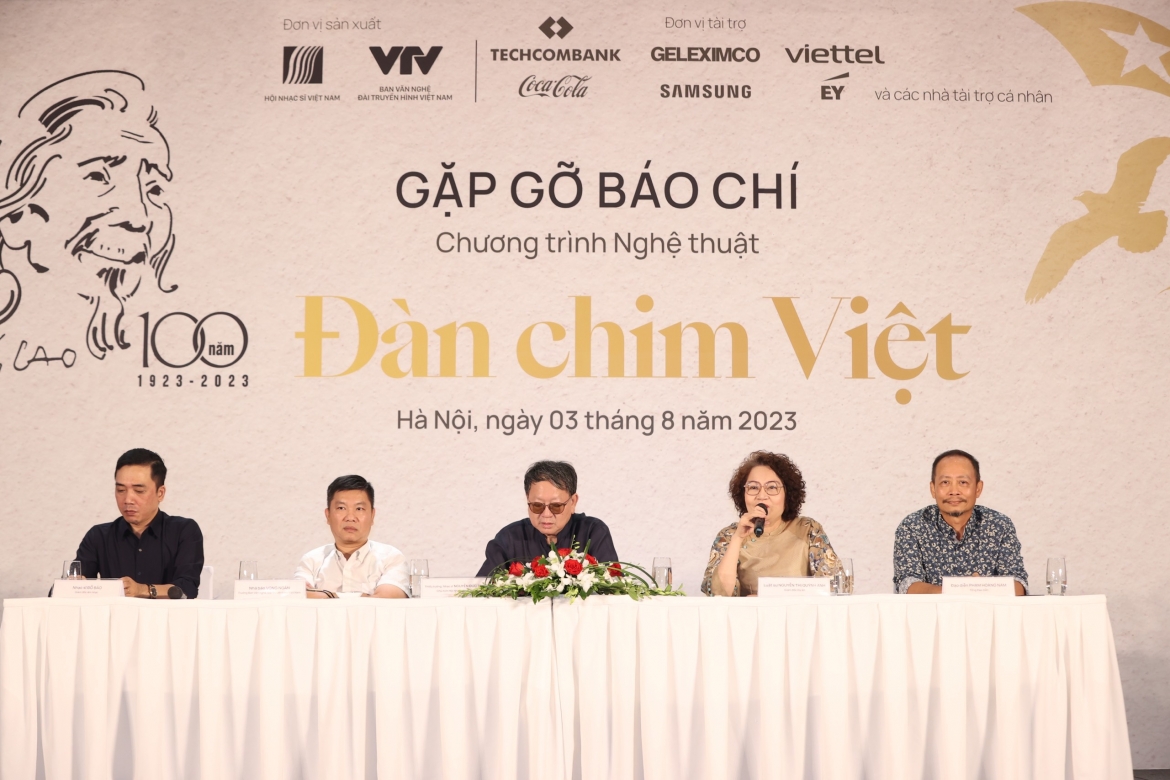 Hội Nhạc sĩ Việt Nam phối hợp với các đơn vị liên quan tổ chức chương trình "Đàn chim Việt" nhân dịp Nhân kỷ niệm 100 năm ngày sinh nhạc sĩ Văn Cao (1923 - 2023).