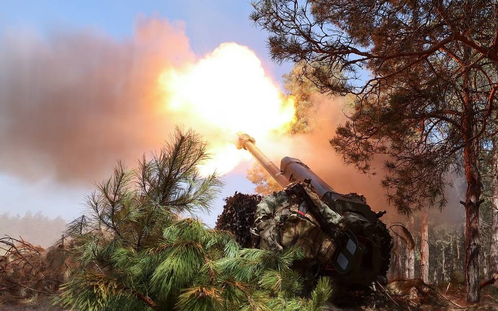 Hỏa lực pháo binh Nga. Ảnh: TASS.