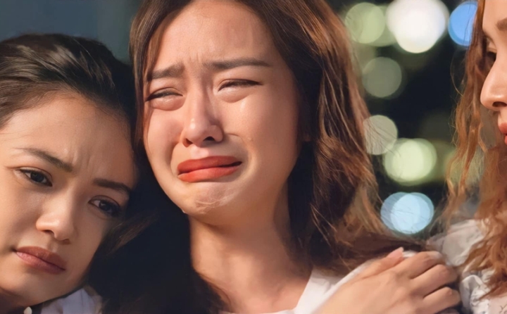 Bộ phim có quá nhiều bi kịch gây mệt mỏi cho khán giả.