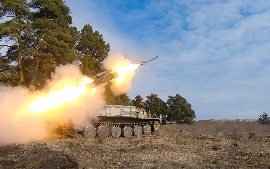 Tên lửa phòng không Nga. Ảnh: TASS.