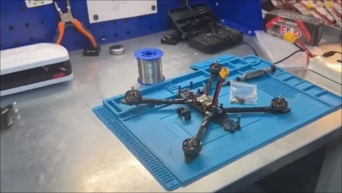 UAV Gastello được sản xuất trên dây chuyền lắp ráp hiện đại với 30% linh kiện có nguồn gốc nội địa Nga. Ảnh: RIA Novosti