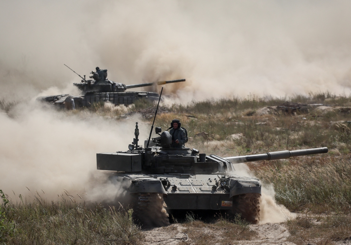 Tập trận ở phía Bắc Ukraine. Ảnh: Reuters