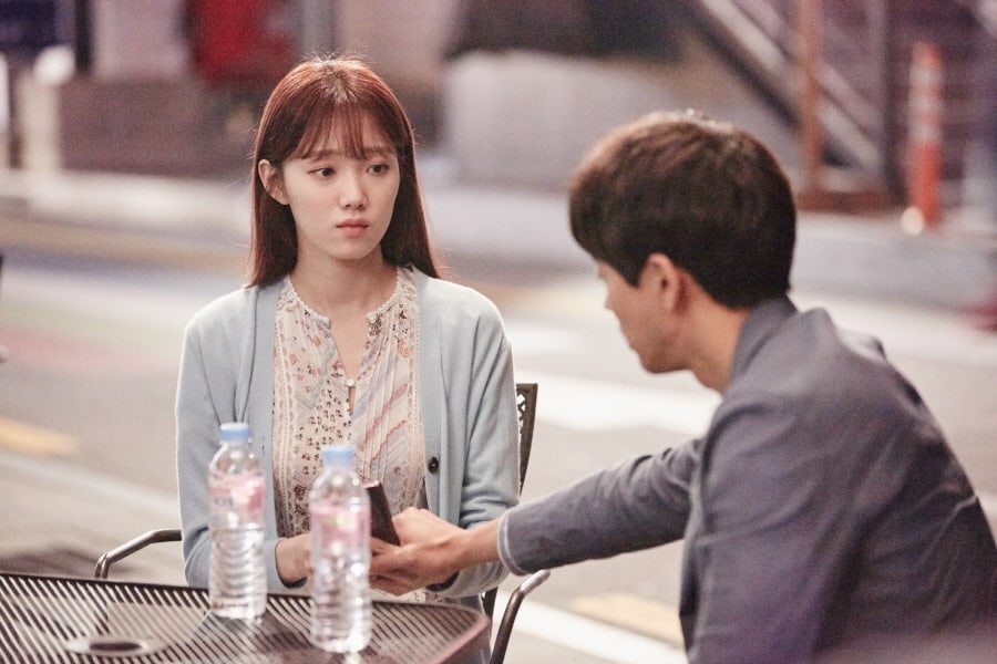 Yêu nhau 2 năm nhưng bạn trai vẫn chưa muốn cưới (Ảnh minh họa)