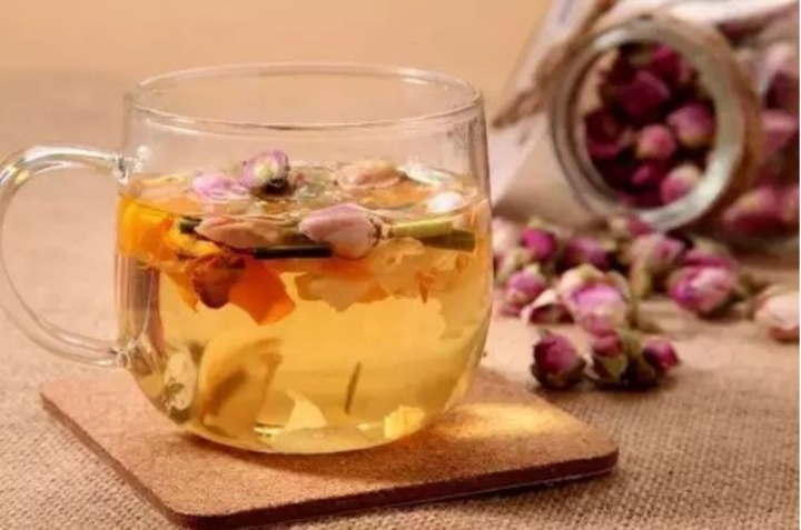 Trà hoa hồng mật ong là thức uống bổ dưỡng cho sức khỏe. (Nguồn: Sohu)