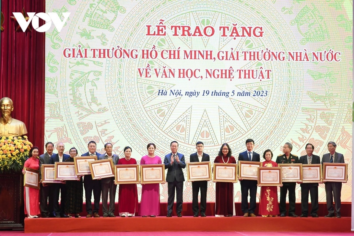 Bộ VHTTDL phản hồi việc nhiều văn nghệ sĩ bị chậm trả tiền Giải thưởng Nhà nước.