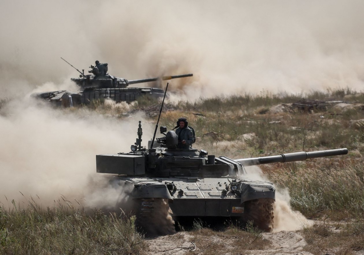 Lực lượng xe tăng Ukraine sắp phải đối mặt với những điều kiện khó khăn khi mùa đông đên, trong đó có bùn lầy và tuyết. Ảnh: Reuters