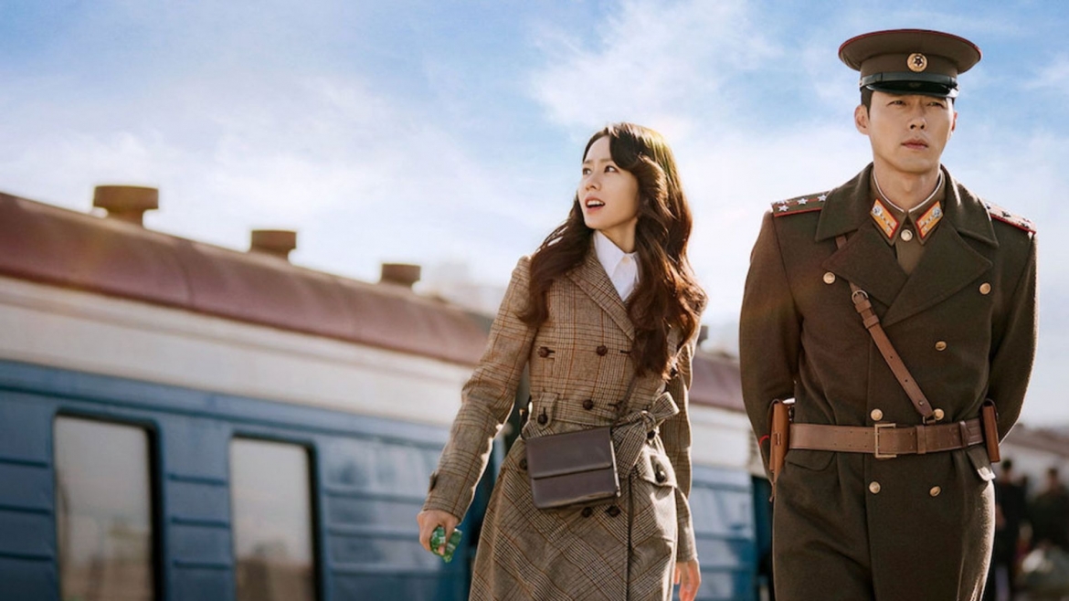 Son Ye-jin có sự nghiệp trải dài và nổi tiếng dần đều theo thời gian.