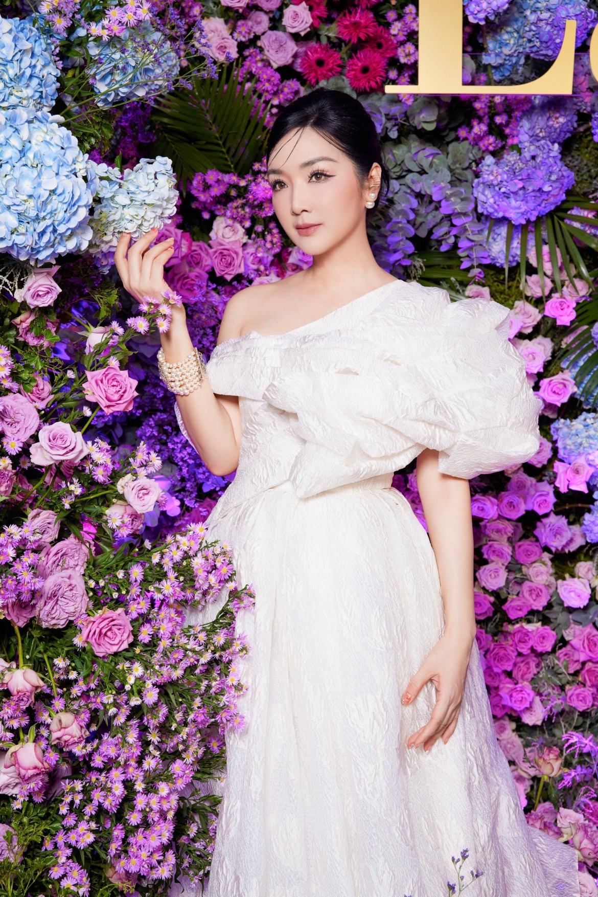 Hoa hậu Đền Hùng Giáng My.