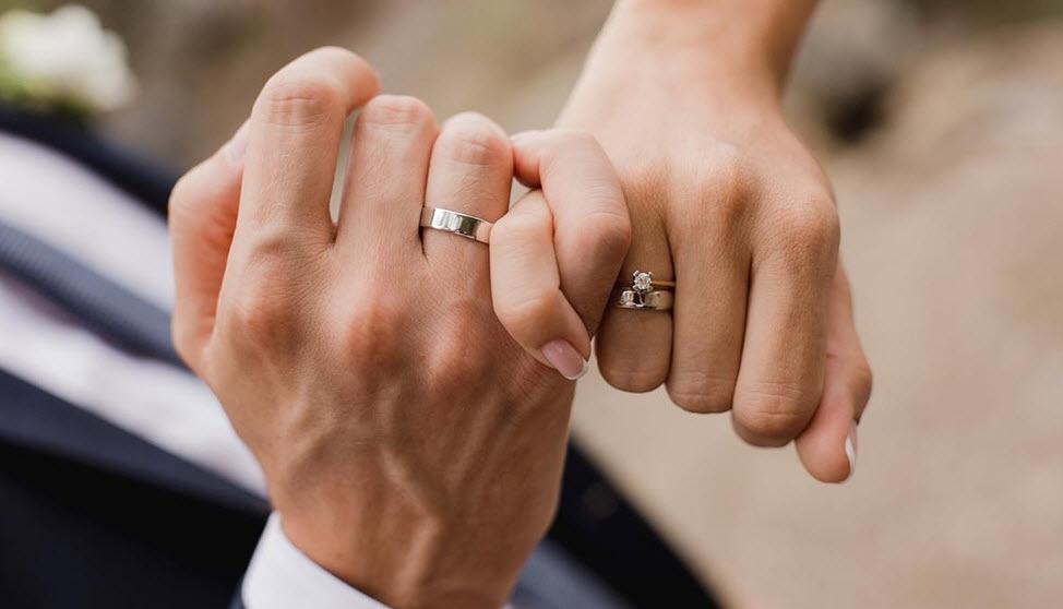 Tôi thực sự yêu cô ấy, chỉ muốn được lấy cô ấy một cách danh chính ngôn thuận với sự đồng ý của bố mẹ. (ảnh minh họa)