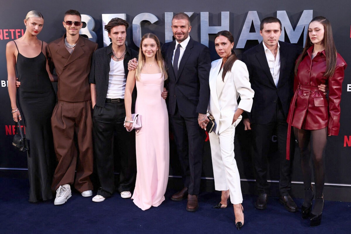 Đại gia đình Beckham đến tham dự buổi ra mắt bộ phim tài liệu gồm bốn phần của Netflix, có tựa đề "Beckham".