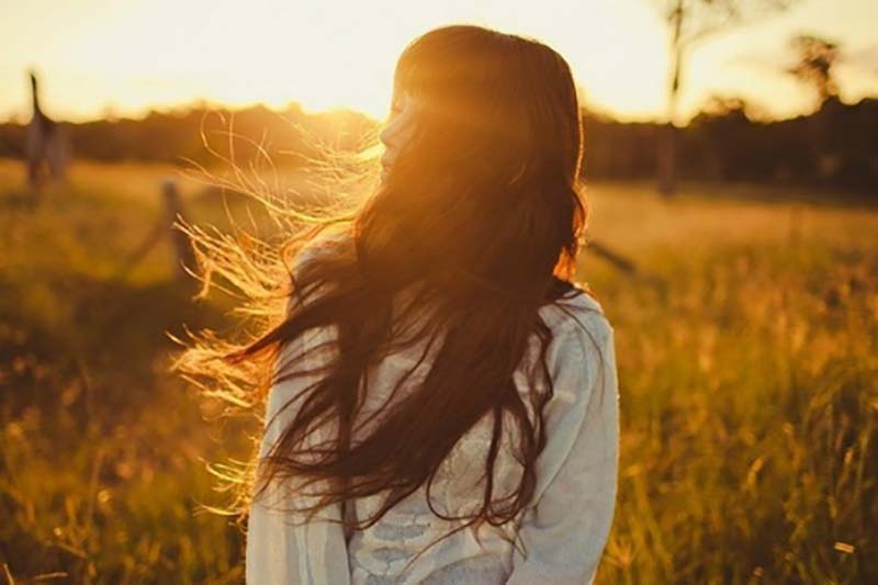 Tôi cảm nắng một người chưa từng gặp từ lúc nào không hay. (Ảnh minh họa, nguồn: KT)