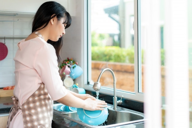 Tôi đi làm dù lương thấp nhưng vẫn muốn tự chủ tài chính và không bị lạc hậu so với xã hội (ảnh minh họa)